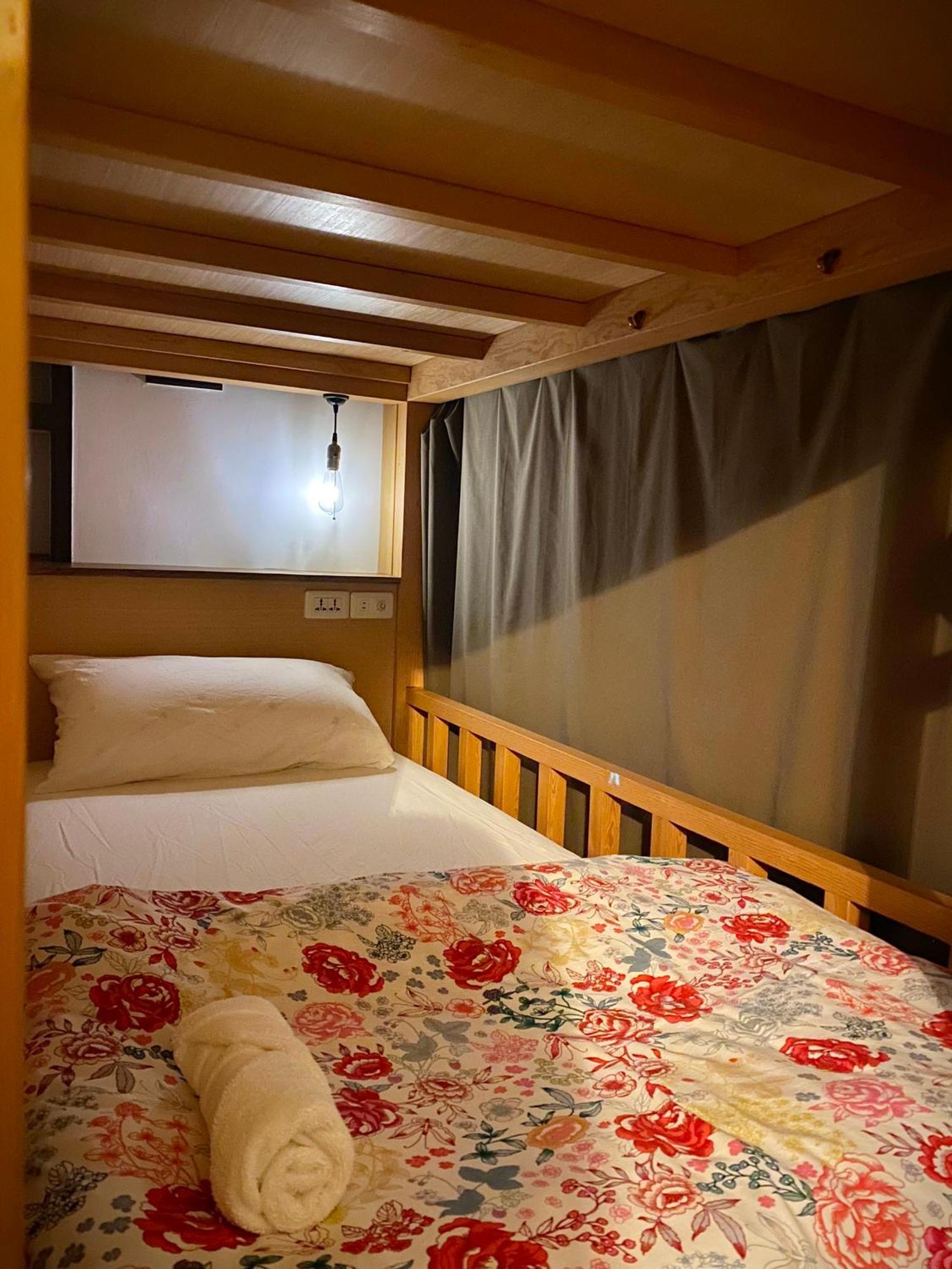 Funnan Guesthouse Tainan Oda fotoğraf